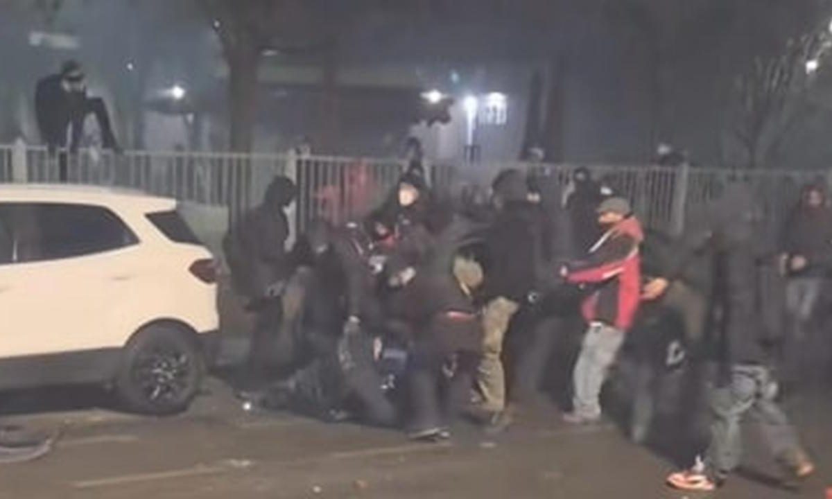 Martellate al Poliziotto, ecco chi è davvero il giovane aggressore | Le ombre che nessuno poteva sospettare