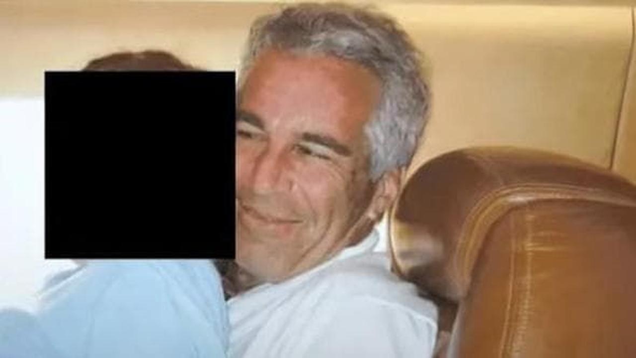 Caso Epstein, trovato il corpo della bambina italiana scomparsa: è stata strangolata e seppellita | Si erano perse le tracce