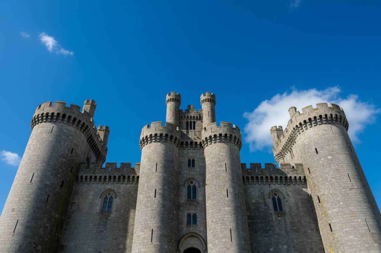 Ti sembra il set de Il Trono di Spade, il castello degno di una saga fantasy è a poche ore da qui | Perfetto per una gita